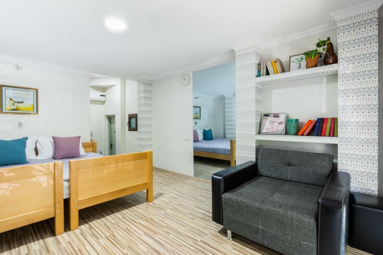 Hb Apartments Akhvelediani II Tbiliszi Kültér fotó