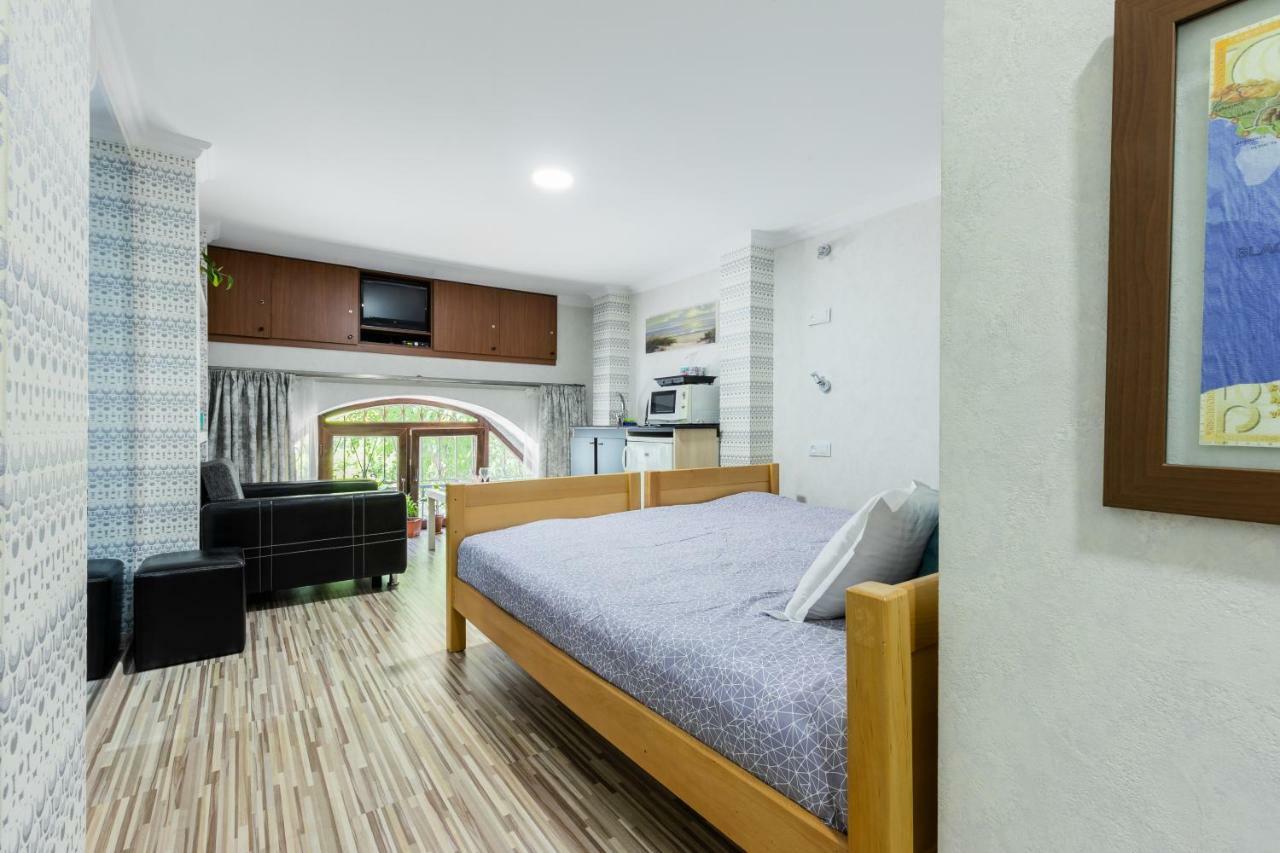 Hb Apartments Akhvelediani II Tbiliszi Kültér fotó